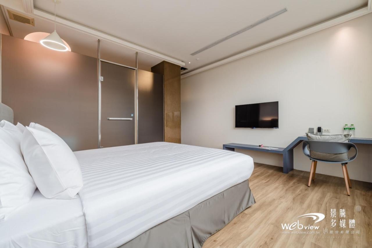 Hotel 玩行旅台北館 Tajpej Zewnętrze zdjęcie